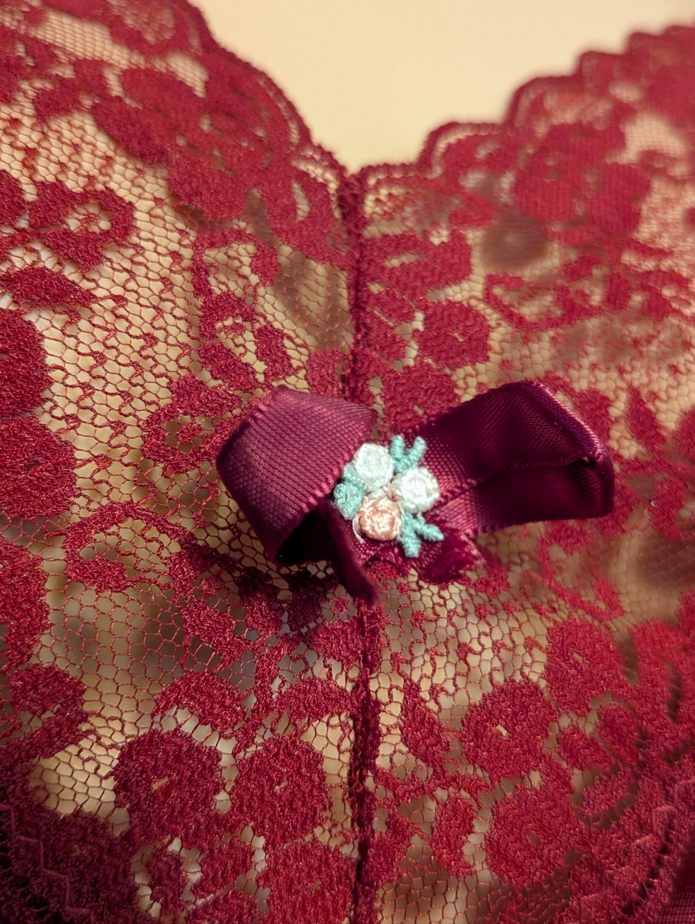 Vintage Slip Burgundy Women's Size 38 - Picture 4 of 11